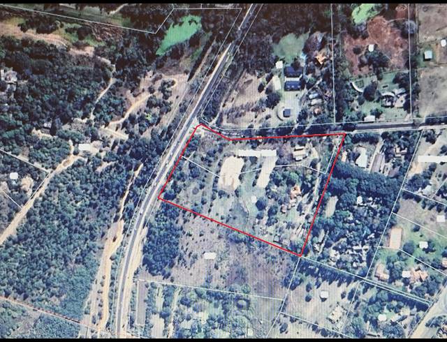 3 BEDROOM EQUESTRIAN PROPERTY FOR SALE IN BLUE HILLS